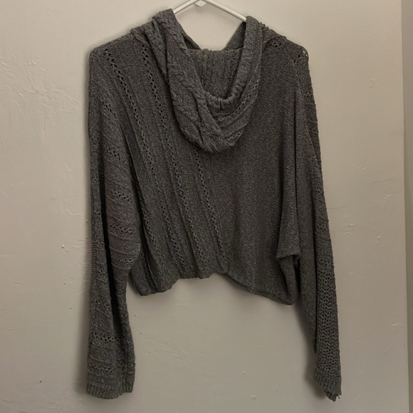 AE Gray Mix Stitch Hooded Semi-Cropped Sweater - Picture 5 of 5